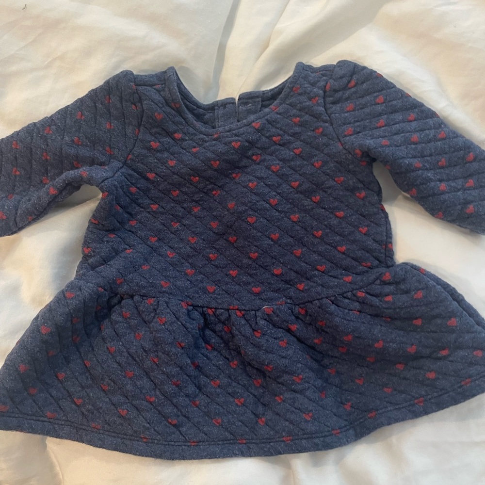 gap sweater